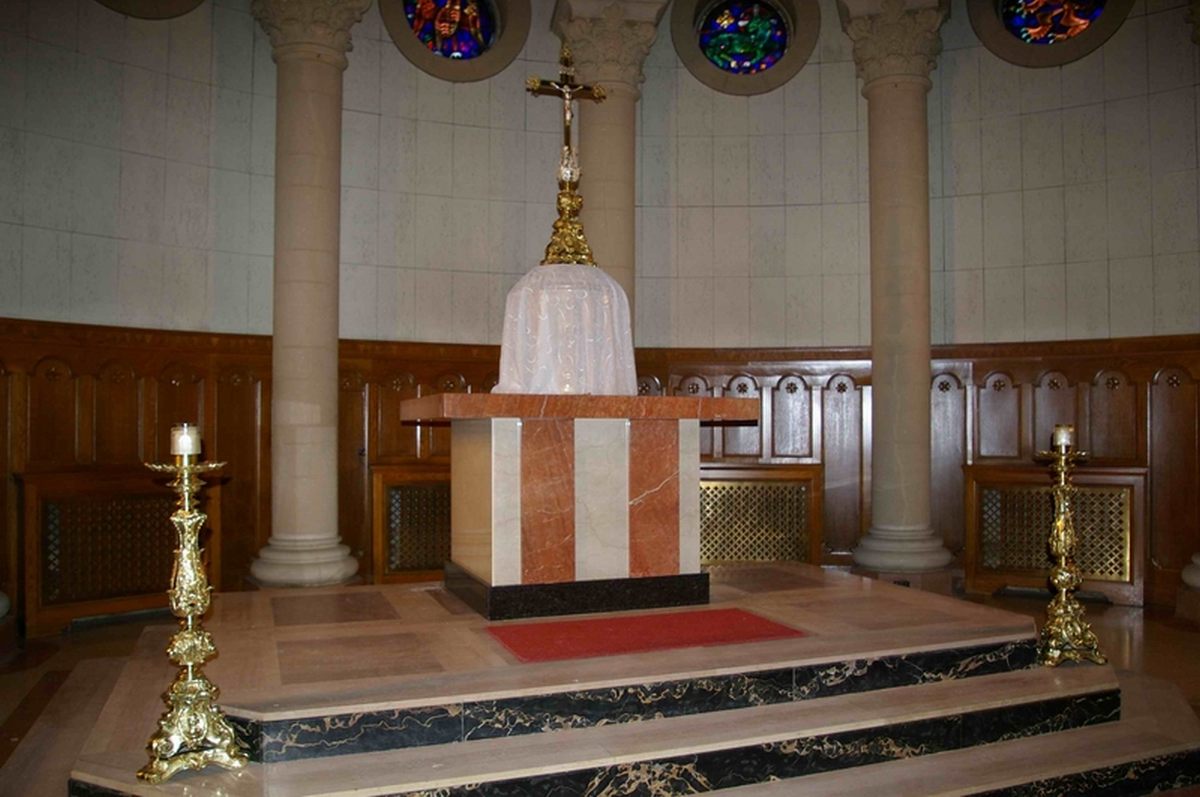 Autel Église St-Martyrs-Canadiens